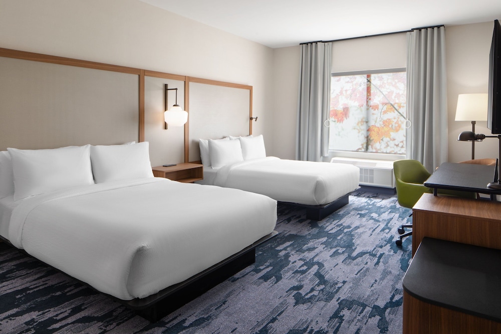 fairfield by marriott inn and suites whitsett greensboro east
