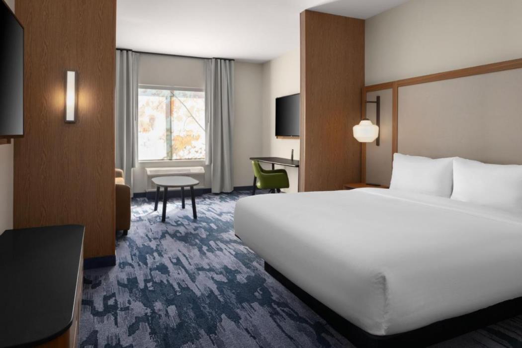 fairfield by marriott inn and suites whitsett greensboro east
