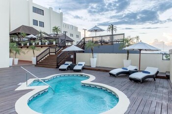 luxury chic hotel