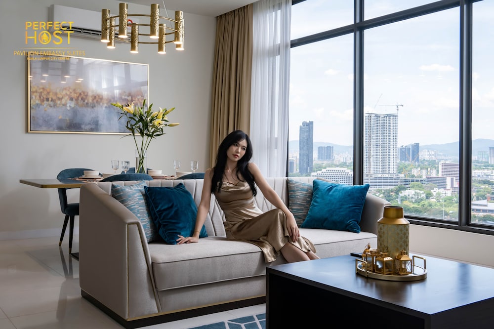 pavilion embassy suites klcc