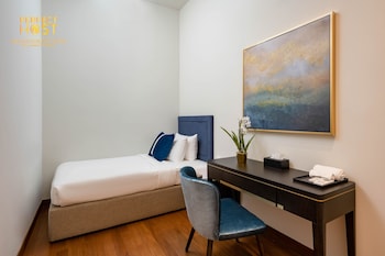 pavilion embassy suites klcc