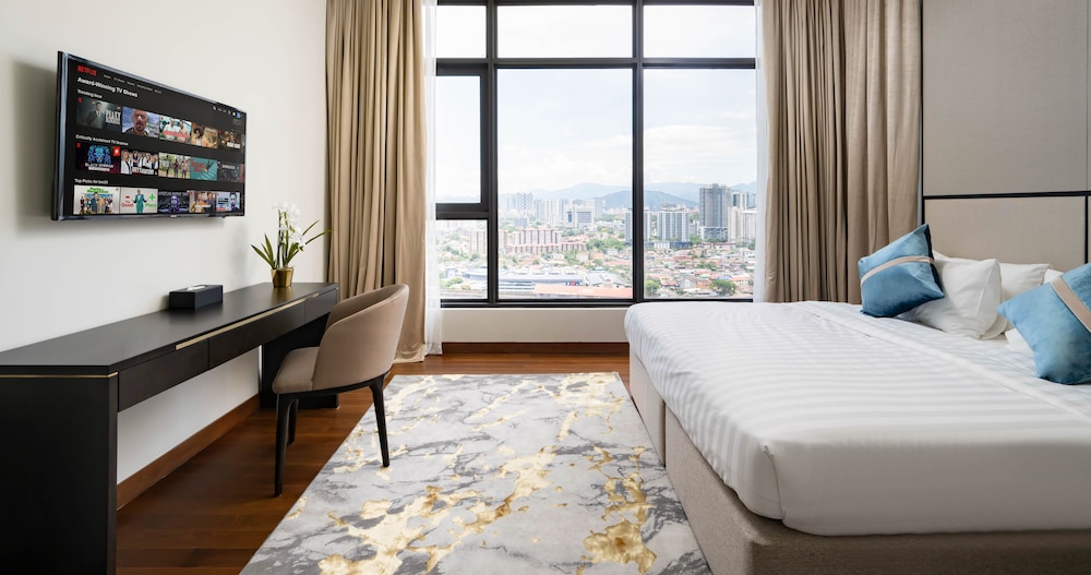 pavilion embassy suites klcc