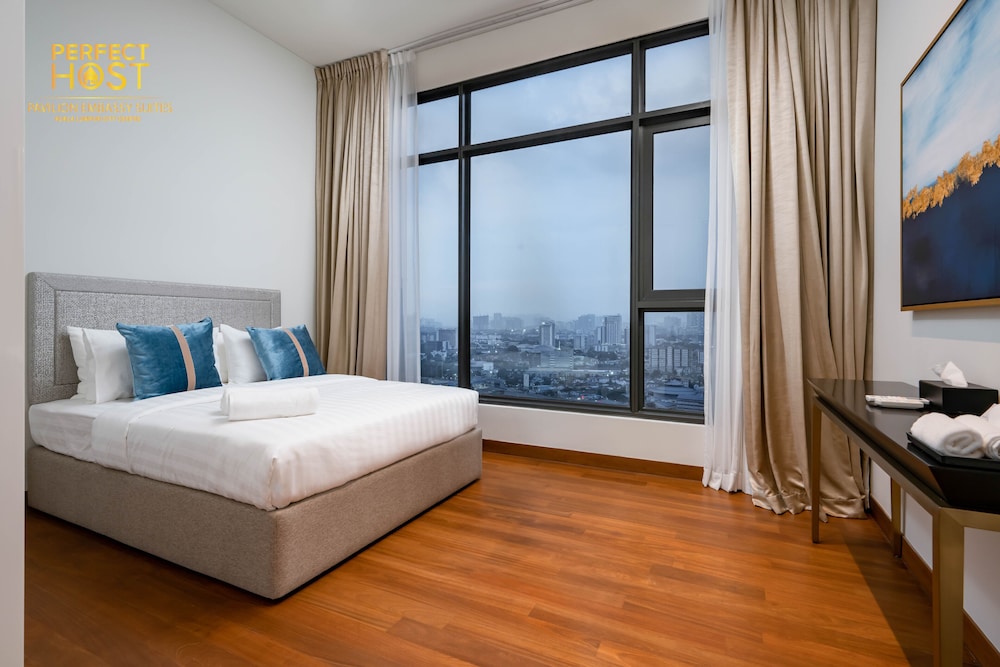 pavilion embassy suites klcc
