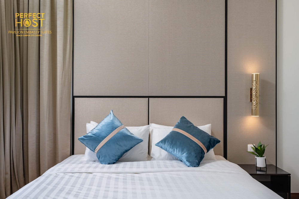 pavilion embassy suites klcc