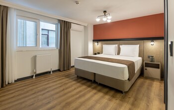 baymari suites city life