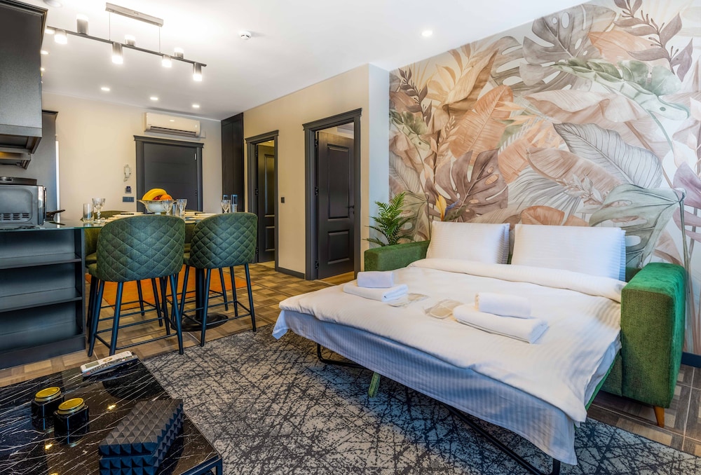 baymari suites city life