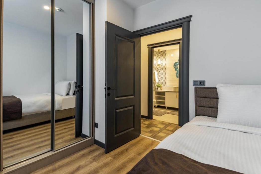 baymari suites city life