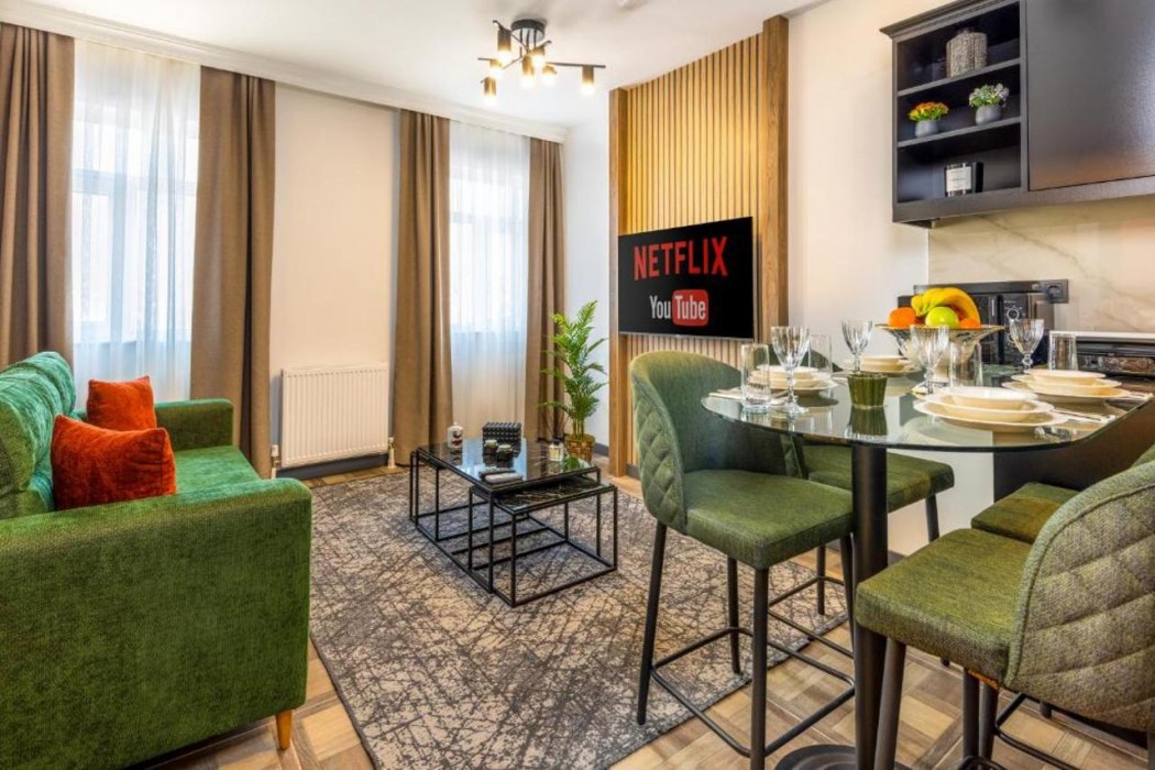 baymari suites city life