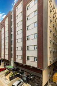 baymari suites city life