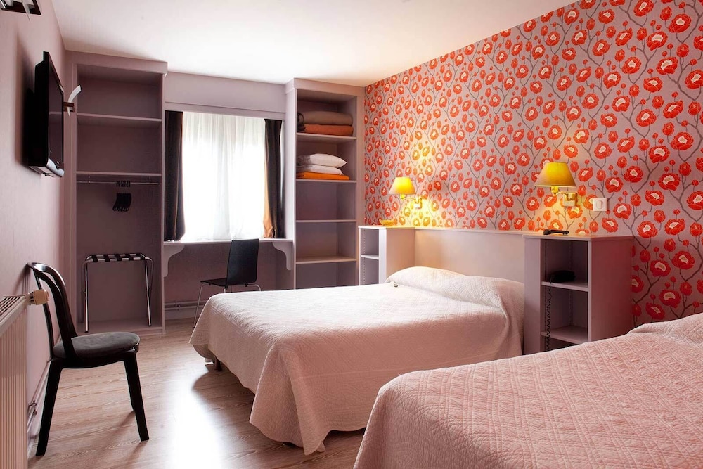 hotel du saumon verneuil sur avre