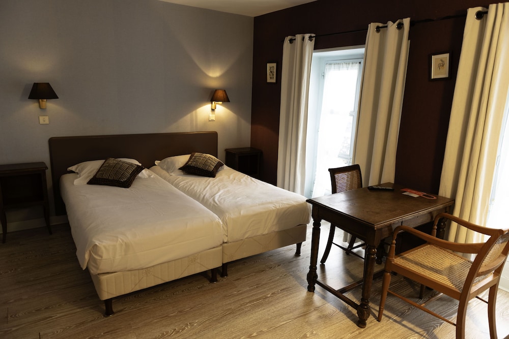 hotel du saumon verneuil sur avre