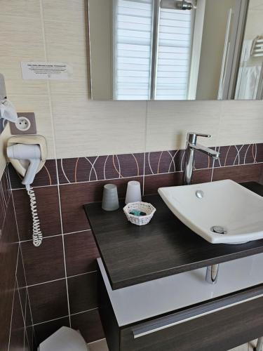 hotel du saumon verneuil sur avre