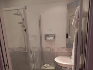 hotel du saumon verneuil sur avre