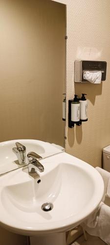 hotel du saumon verneuil sur avre