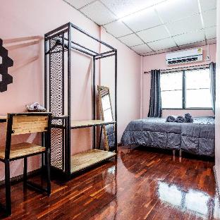 baan mee suk ayutthaya hostel