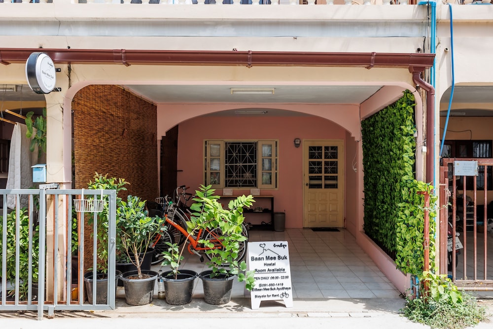 baan mee suk ayutthaya hostel