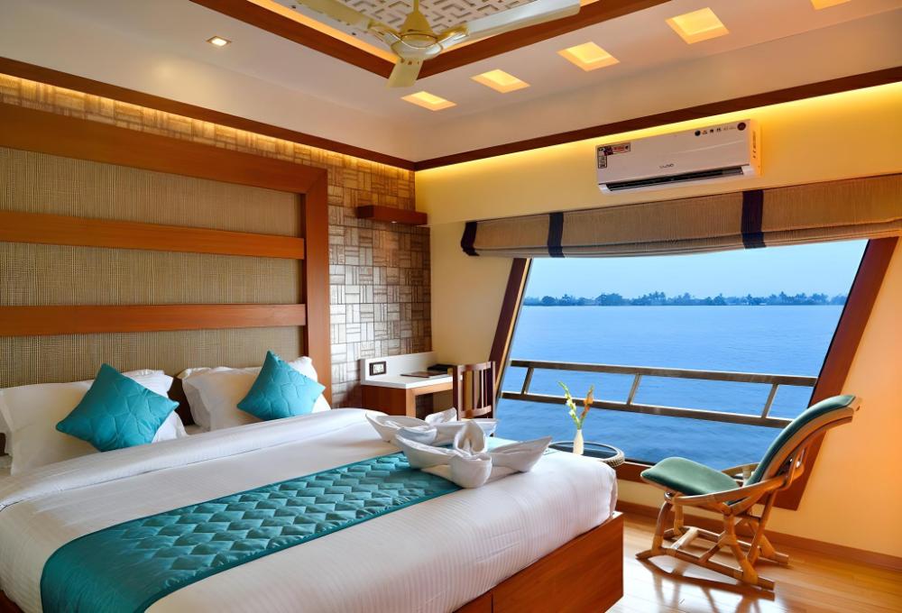 honeymoon houseboat