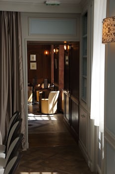 hostellerie de la porte bellon