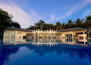 blue joys marine sports resort