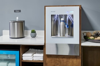 Delta Hotels By Marriott Detroit Novi,Farmington>>Detroit,4 star