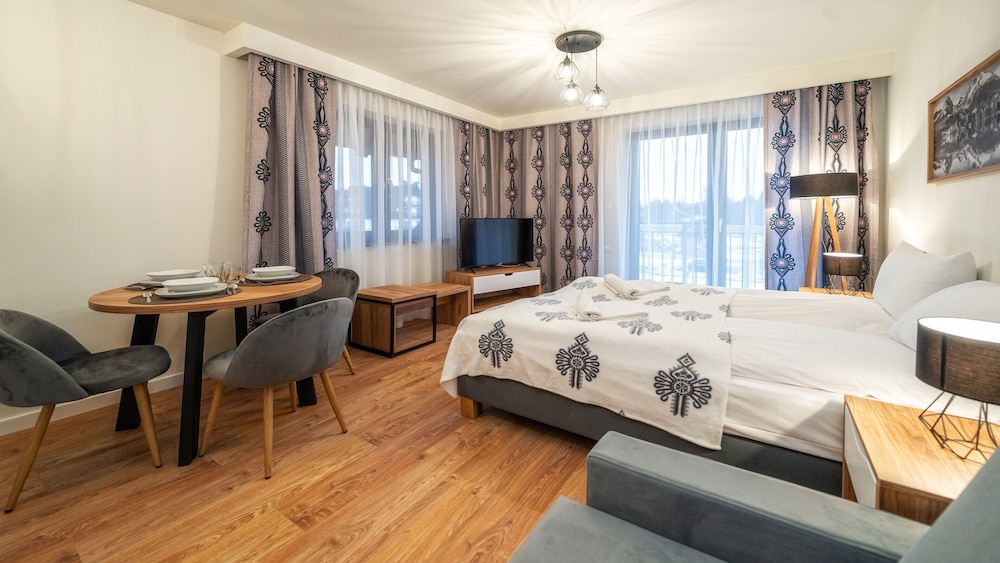 sun and snow resorts c bialka tatrzanska