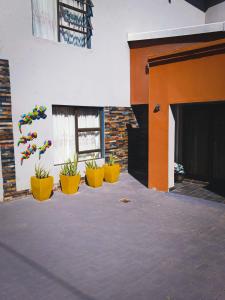 woodpeckers guest house
