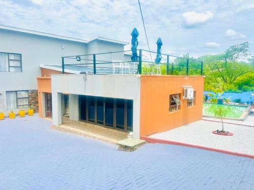 woodpeckers guest house