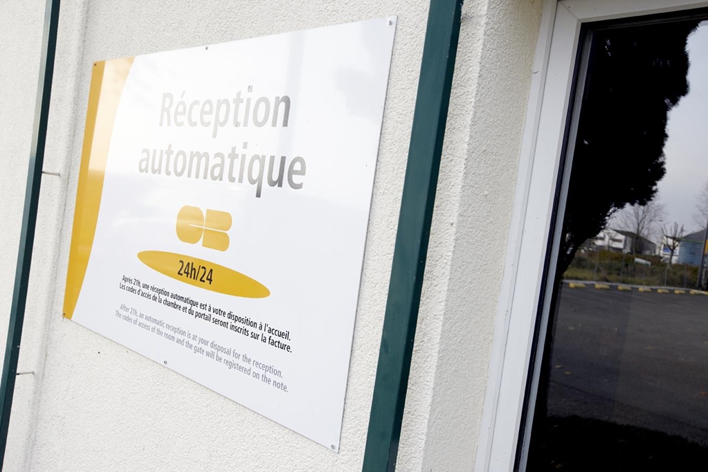 premiere classe angers sud les ponts de ce