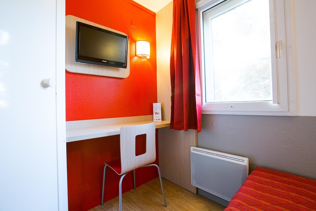 premiere classe angers sud les ponts de ce