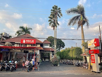 front one resort indraloka temanggung