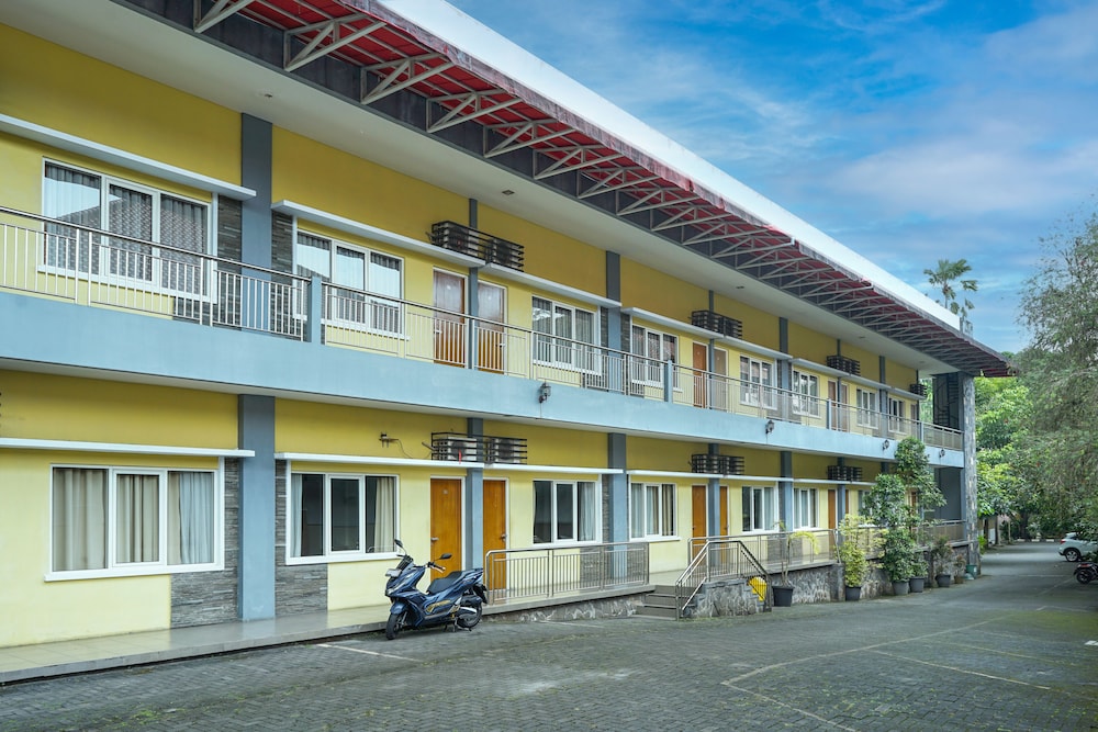 front one resort indraloka temanggung