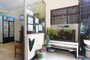 spot on 91563 hotel meilias