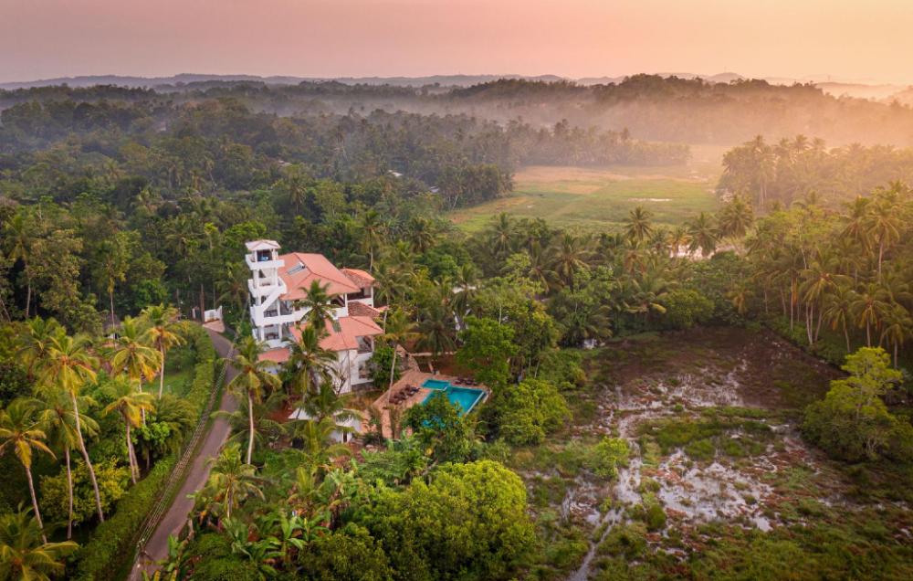 serenity boutique unawatuna