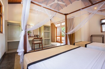 serenity boutique unawatuna