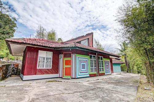 oyo 92331 rindu sempadan cottage