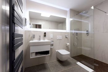 m pire hotel berlin