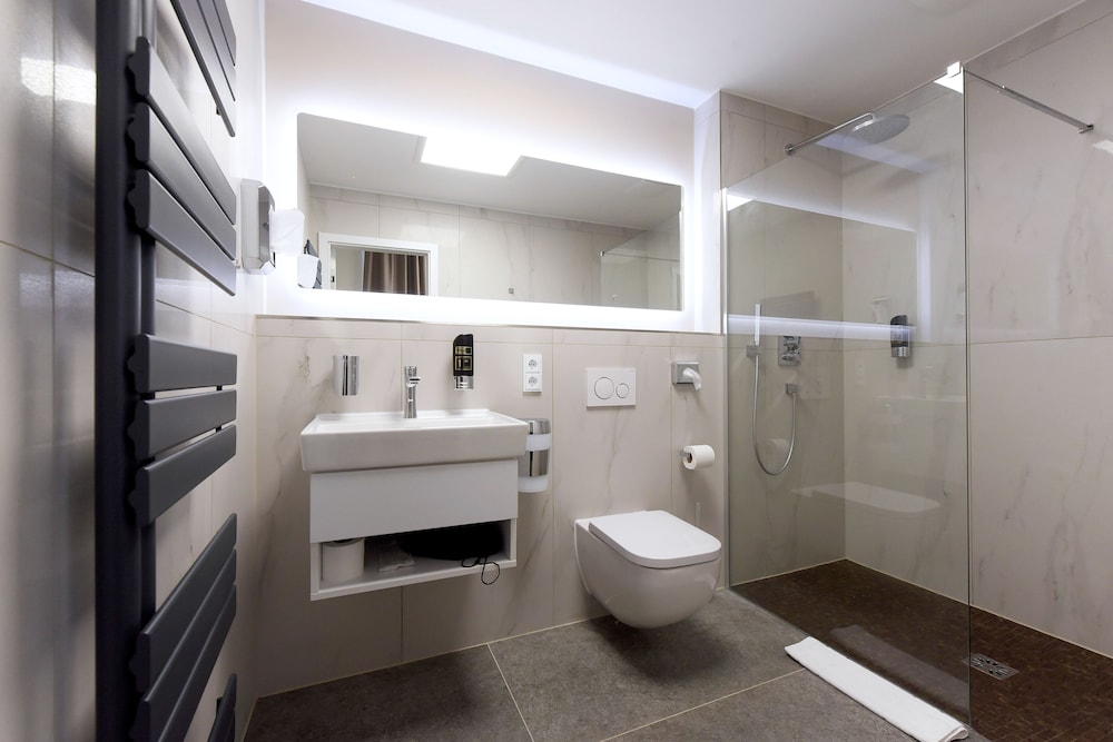 m pire hotel berlin