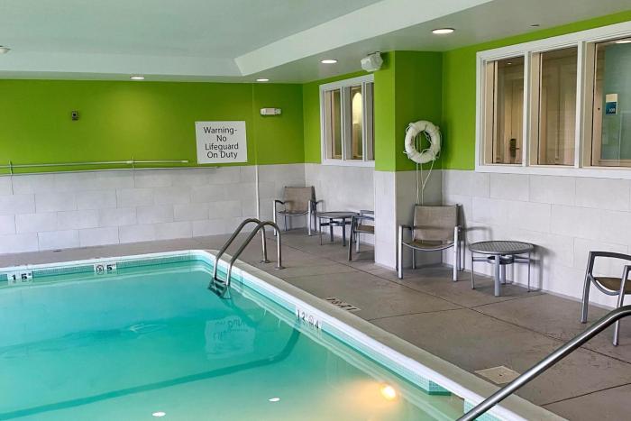 holiday inn express indianapolis fishers by ihg