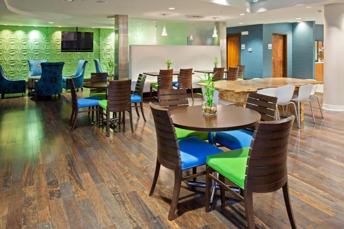 holiday inn express indianapolis fishers by ihg