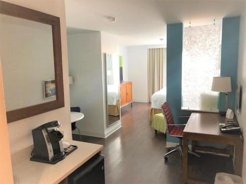 holiday inn express indianapolis fishers by ihg