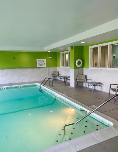 holiday inn express indianapolis fishers by ihg