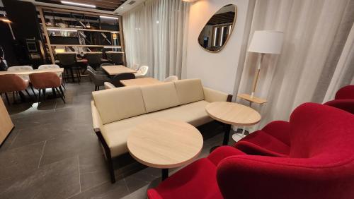 hotel sercotel plana suites