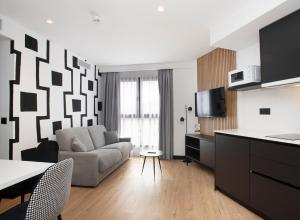 hotel sercotel plana suites