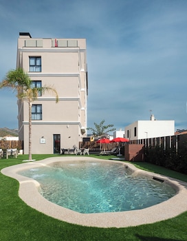 hotel sercotel plana suites