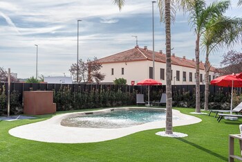 hotel sercotel plana suites