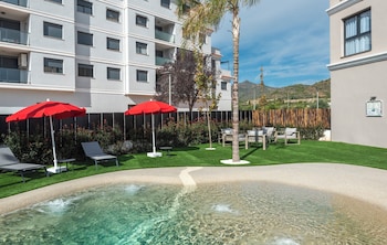 hotel sercotel plana suites