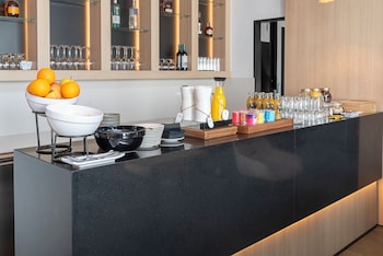 hotel sercotel plana suites