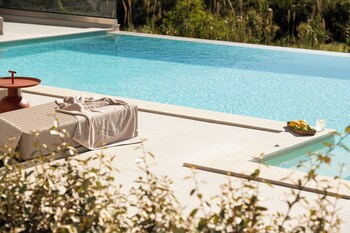 reveli suites