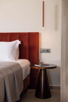 reveli suites