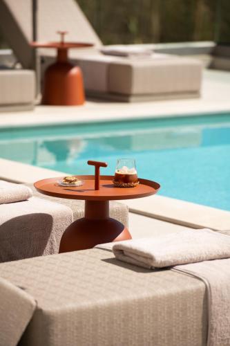 reveli suites